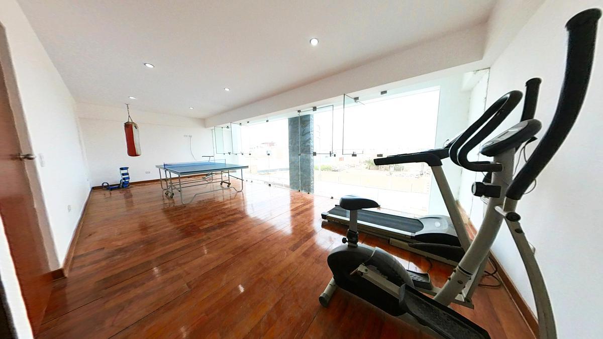 VENTA DE LINDA CASA EN PIMENTEL